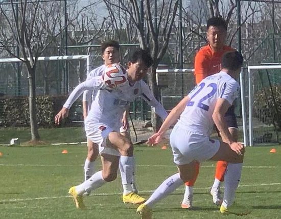 日韩在线二区全免费