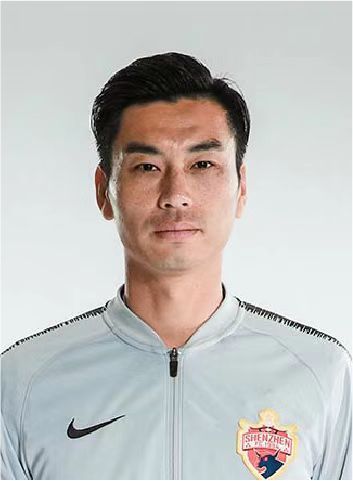 美女张开腿让男人桶