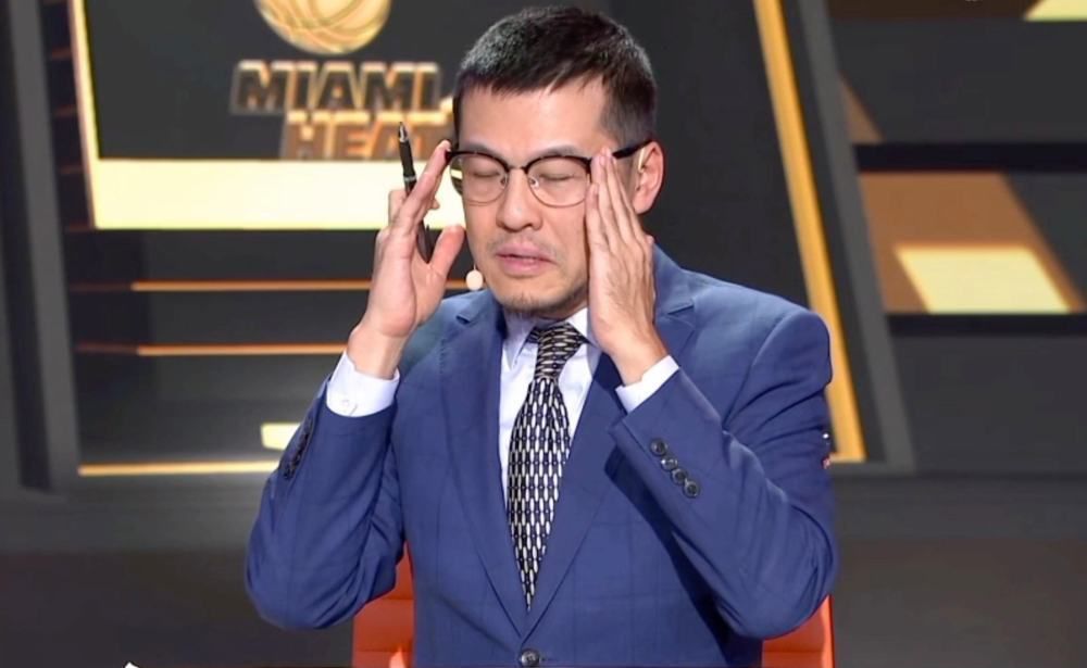 午夜精品爽啪视频