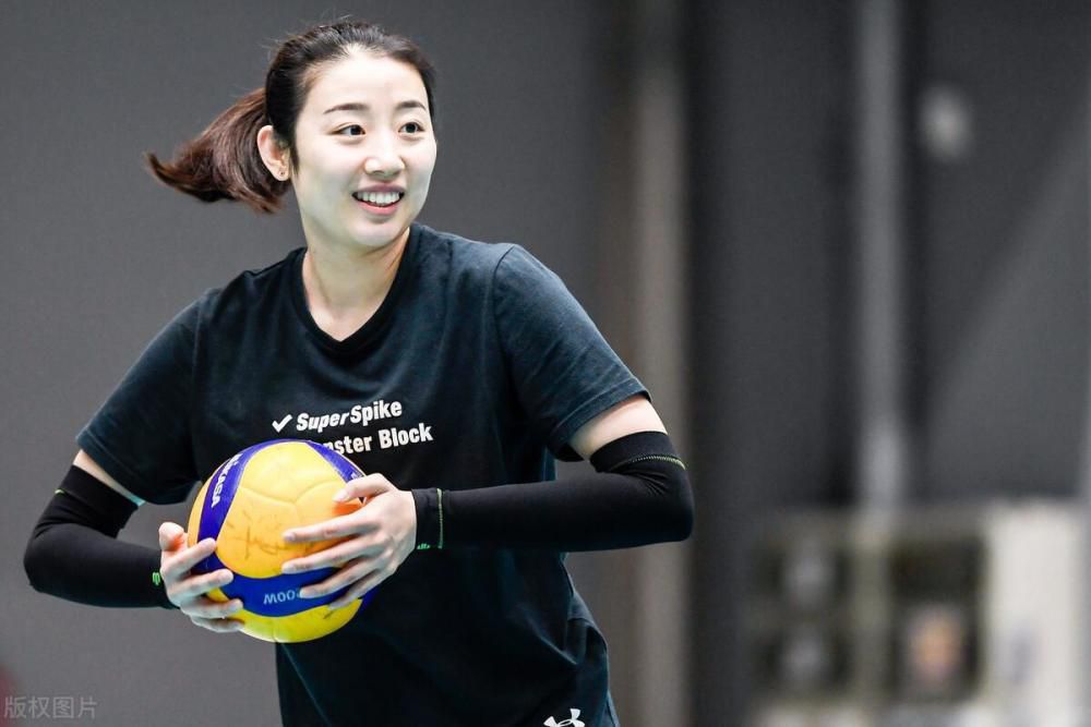 嗮女
