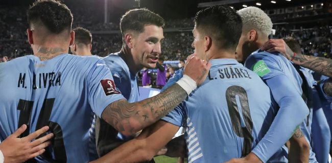 被男人狂揉吃奶胸60分钟